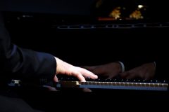 VEČERNI KONCERT: RENATO CHICCO